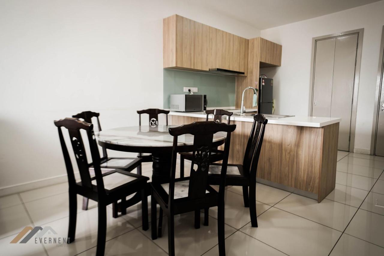 Marina Times Square Homestay By Evernent Miri Exterior foto